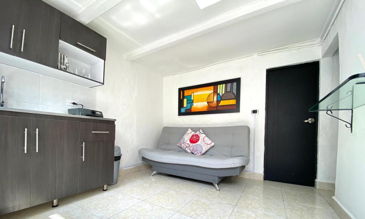 Cozy Apartment In The Poblado San Lucas Medellín Exterior foto